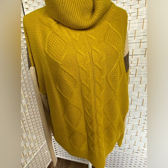 NWT Hem & Thread Turtle Neck Colorblock Cable Knit Jacquard Sweater Mustard Khak - Picture 11 of 13